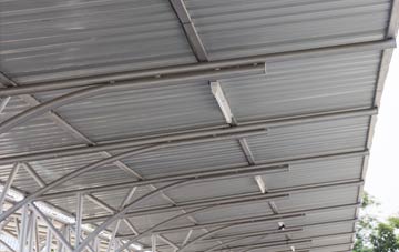 installing St Neots metal roofing