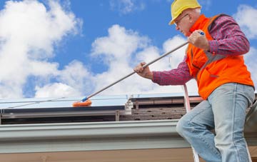 St Neots soft wash roof cleaning
